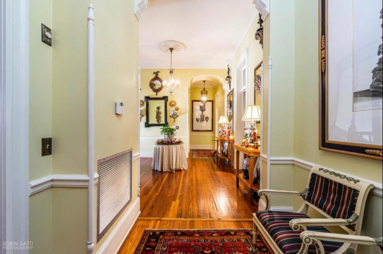 Burke Mansion Bed & Breakfast Macon Eksteriør bilde